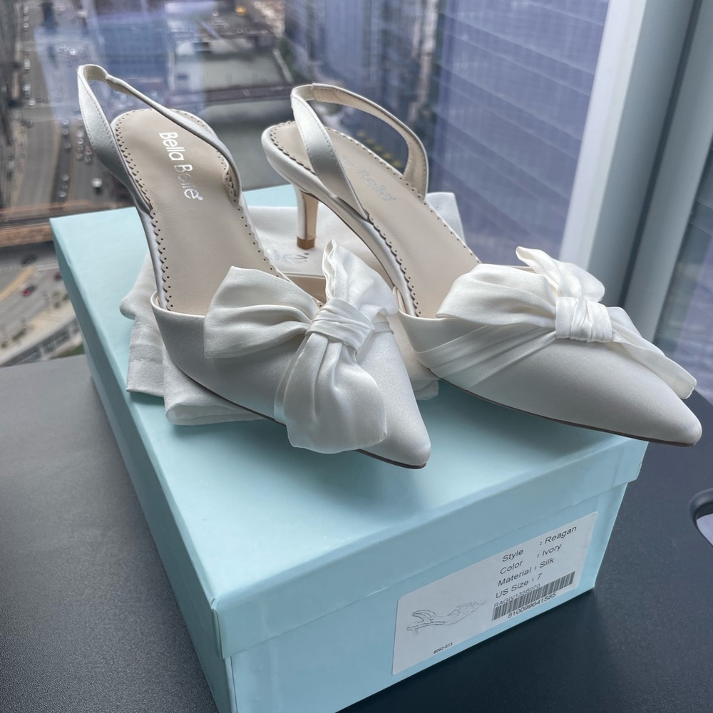 NWT Bella Belle Reagan wedding shoes, size 7